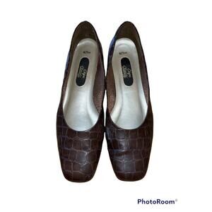 Women's Cape Classic Brown Loafers